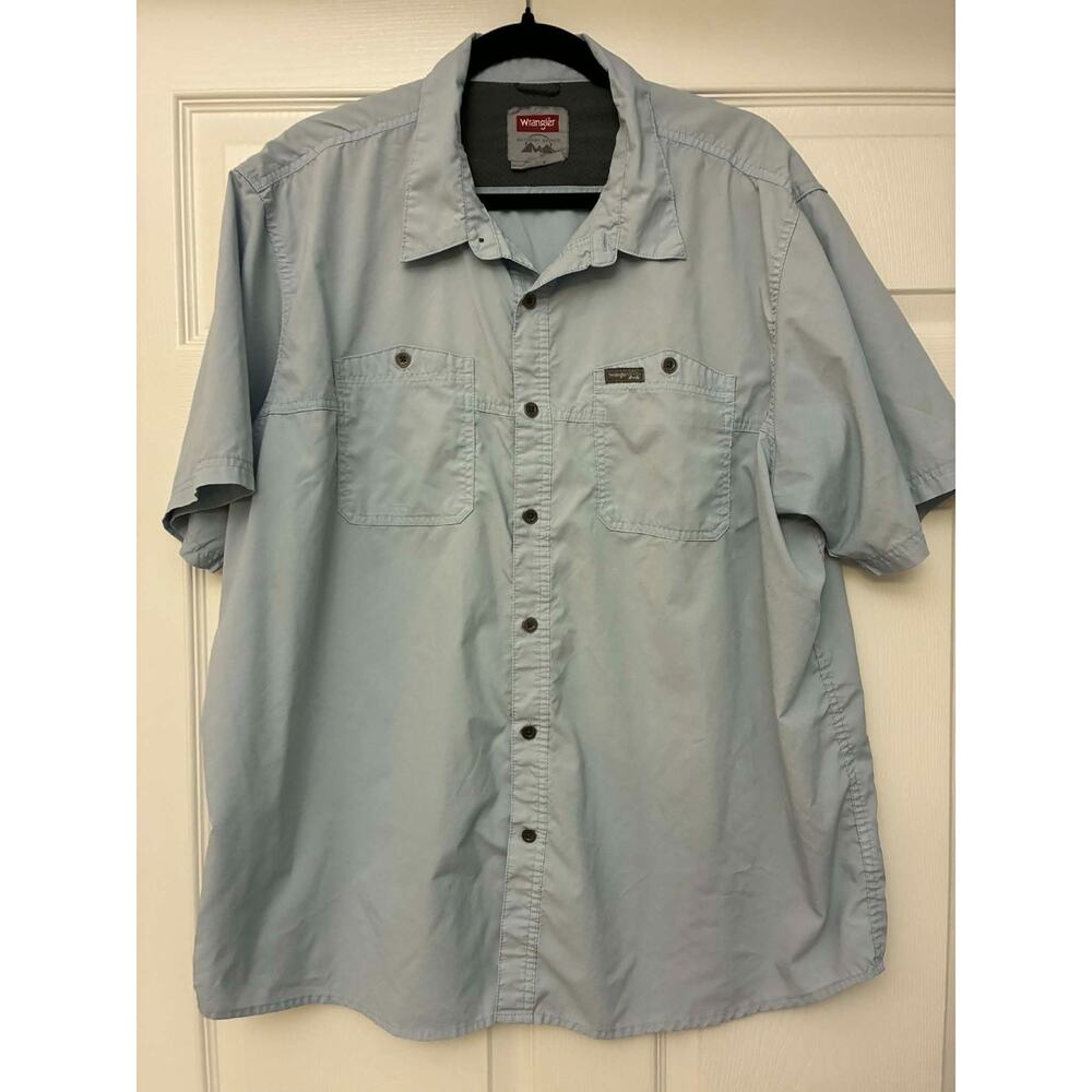 Wrangler Outdoor Series Mens XXL Button Up‎ Shirt Light Blue Short Sleeve